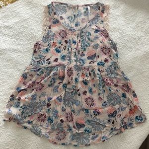 Lauren Conrad Floral Lace Tank Top- M